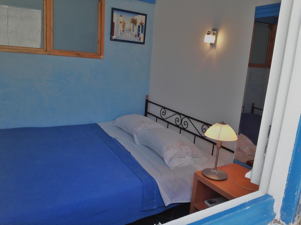 Bouganville Αpartments Αδάμας Δωμάτιο φωτογραφία
